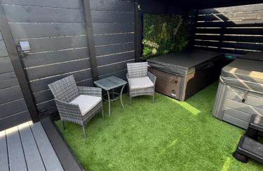 Luxury one bedroom pods with private Jacuzzi and plunge pool - Foto 3