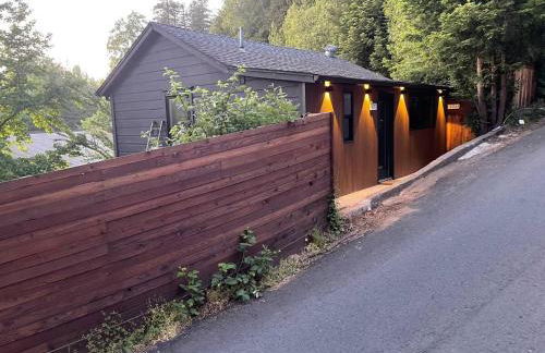 Your Lazy Bear Destination - You're Right In The Thick Of It! Book It Now, Reach Out With Questions! - Foto 1