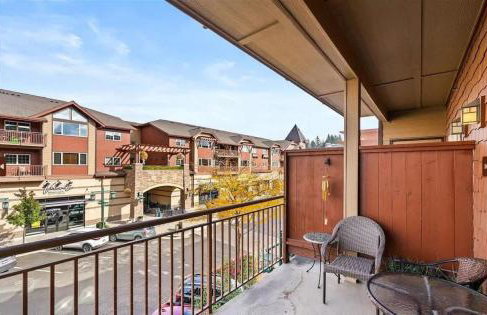 The Riverstone Riviera Affordable Mini City Getaway in CDA - Foto 7