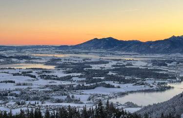 FeWo "Fräulein-Fink" bei Oberstaufen im Allgäu - Alpsee 5 Min - neue großzügige Südterrasse mit Garten - gratis WLAN - Waschmaschine - Garage mit Wallbox - Foto 45