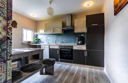 Timeout Namaste - Photo 4