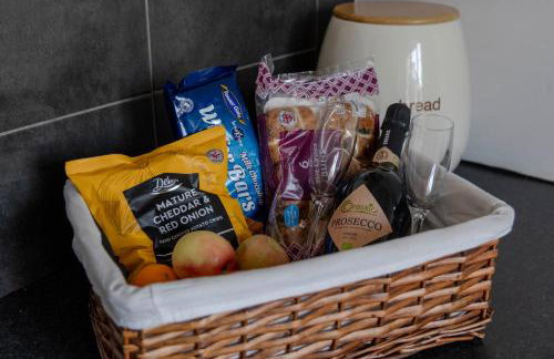 Elberry Farm - unique seaside farmhouse - Foto 10