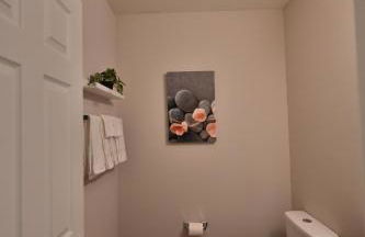 Amazing Renovated Townhouse - Foto 11