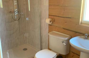 Brook lodge 2 - Photo 10