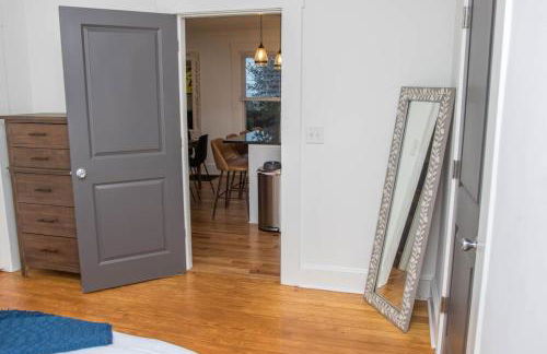 Quiet GVL Home Walk to DownTown - Foto 7