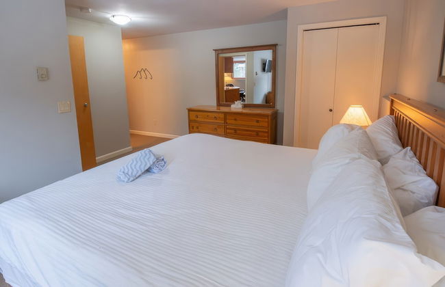 Timberline Lodges by Fernie Lodging Co - Photo 29