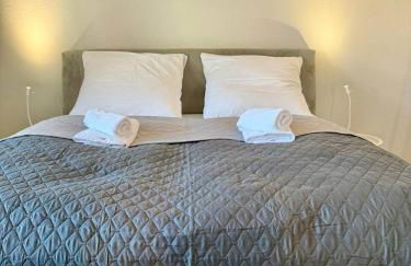 Helles Ferienhaus super zentral mit gratis Stellplätzen N162 - Photo 14