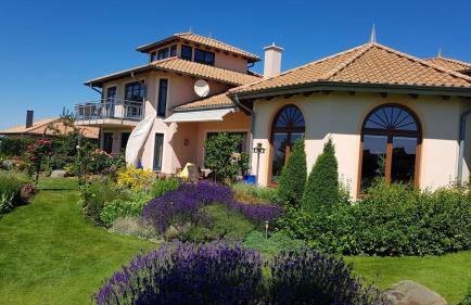 Ferienwohnung "Am Grün" - Photo 1