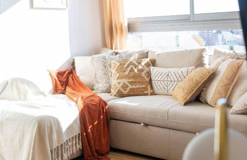 Penthouse with Private Terrace & Pool Access - Foto 13