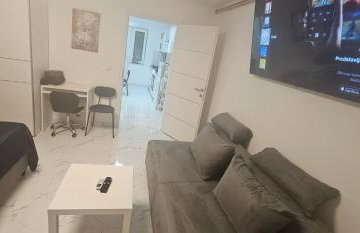 ENA 1&2 apartments-free parking 2200 m2-truck,trailer,boats friendly-EASY D1 access - Foto 58