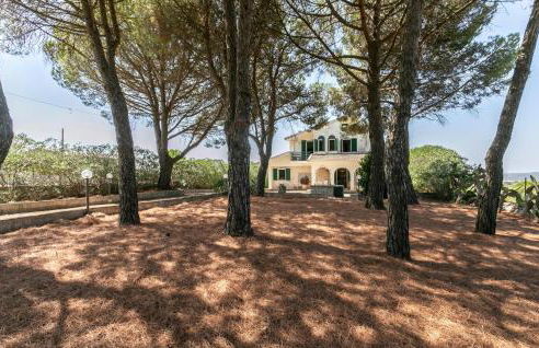 3 Bedroom Cozy Home In Noto - Foto 8