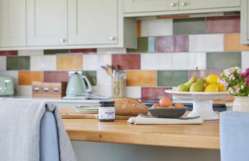 The Wendy House - Photo 3