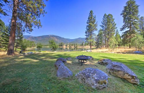 Scenic Riverfront Retreat with Hot Tub and Kayaks! - Foto 24