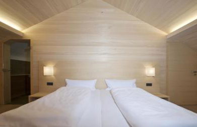 Forstgut - Premium Waldchalets und Lodge Suiten - Photo 60