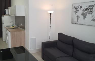 HERMOSO PISO a 3 min de la ESTACION DE BUS Y TREN AVE - Photo 38