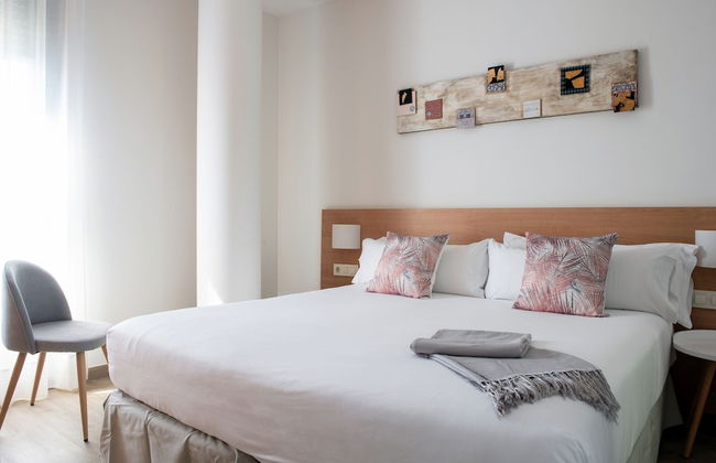 Aparthotel Aura Park Fira Barcelona - Photo 20