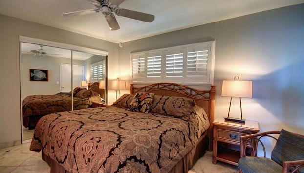 Kihei Beach, #506^ 1 Bedroom Condo by RedAwning - Foto 3, Habitación