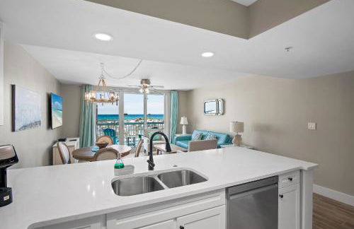 Pelican Beach Resort Destin - Photo 37