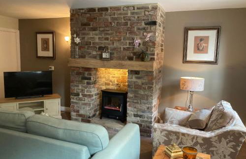 Little Fox Cottage - Photo 2