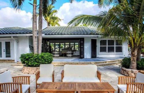 SWAYING PALM BEACH HOUSE Walk to Beach , Marina, Port, las Olas - Foto 3