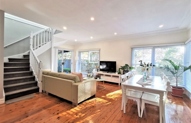 Comfy 4 Bedroms Corner House - Foto 7