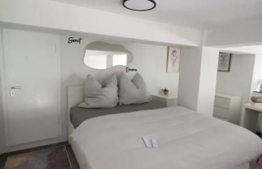 Charmantes Loft-Apartment 2 Min zum Hauptbahnhof - Photo 13