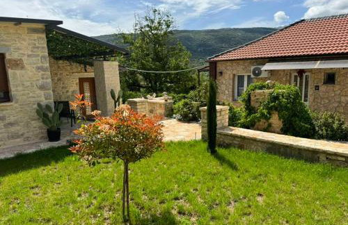 ΕΚΑLI ROOMS APARTMENTS - Foto 1