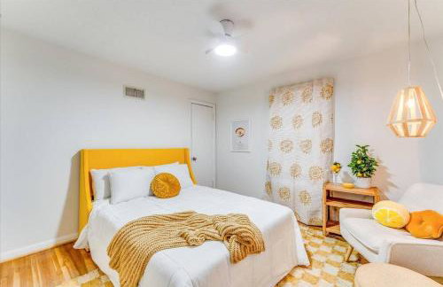 A Retro Retreat for Shaken or Stirred Memories - Foto 21