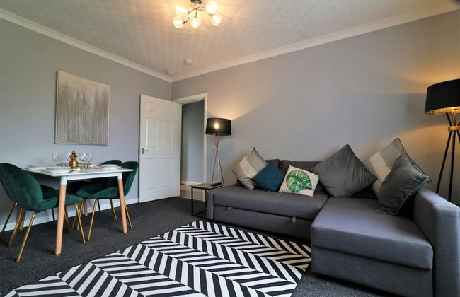 Carfin House - Motherwell - Photo 55