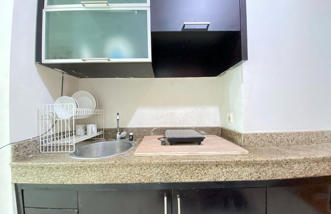 Prime & Cozy 3BR at Braga City Walk Apartment - Photo 11