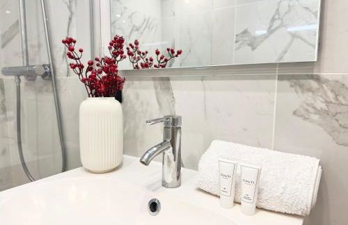 Luxueux 3 pièces de 80m2 -2 chambres, 2 salles de bain- A 1mn de la Croisette et des plages - Foto 17