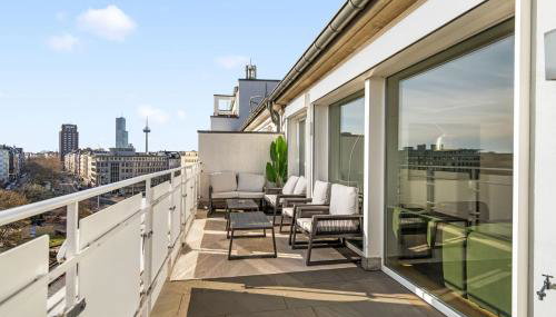 Exclusive penthouse - loft with private parking overlooking cologne cathedral - Photo 4