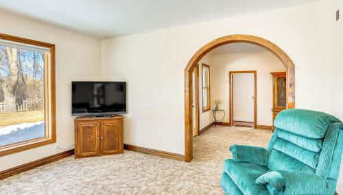 Patio and Mountain Views Farmhouse in Mancos! - Foto 5