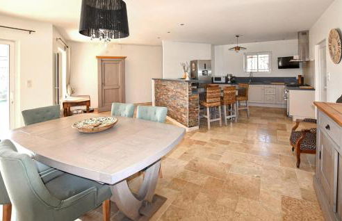 3 Bedroom Lovely Home In Goudargues - Foto 14