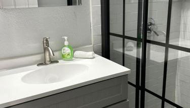 The Nook - Studio By Armature Works and Riverwalk - Foto 3, Shower