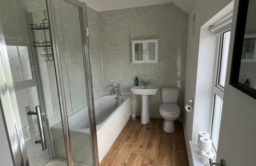 The Alpaca Farmhouse with hot tub and alpaca experience included - Foto 14