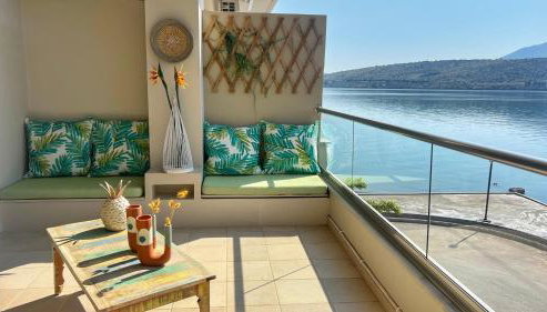 Beach House in Itea-Delphi - Photo 3