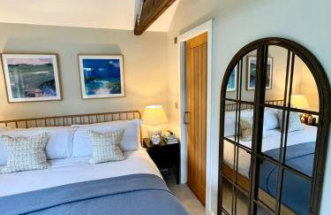 Stone Barn - Photo 7