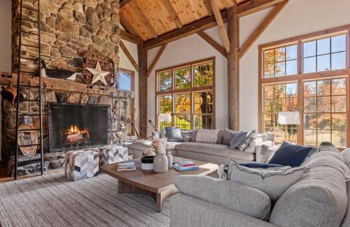 Modern Lux Cabin w Mtn Views and Fire Pit - Foto 60