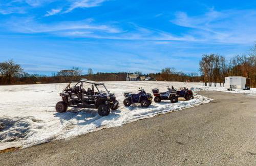 Close to Lake George! Couples Retreat with Pool - Foto 29