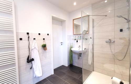 BohnApartments Südpark - Nähe Steigerwaldstadion - Parkplatz - WLAN - Vollausstattung - Foto 4