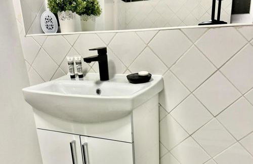 Unwind at Hebburn House-Your Serene Retreat Awaits - Foto 4