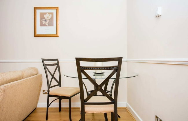 1 Bedroom Apartment near St. Paul's Cathedral - Foto 21