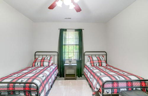 McGaheysville Home with Screened Porch and Gas Grill! - Foto 25