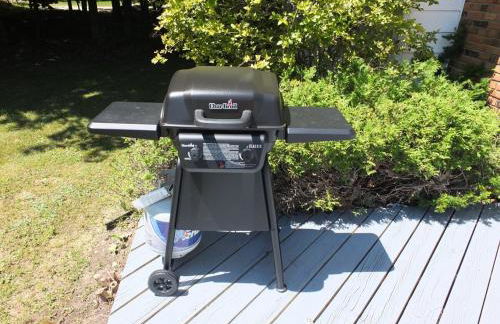 The Maple Cottage - Walk to Beach & Lake Michigan - Foto 9