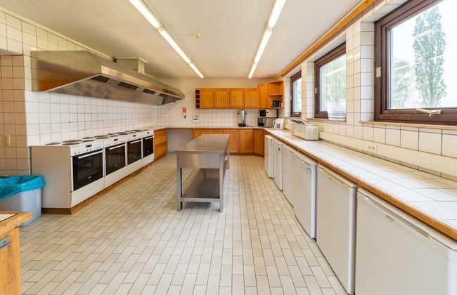 Villa in Ardennes With Sauna and Jacuzzi - Photo 16