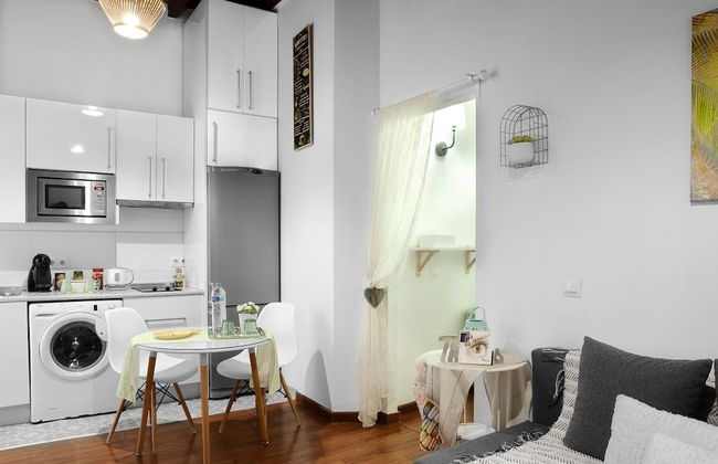 Frida Málaga Centro - Photo 19