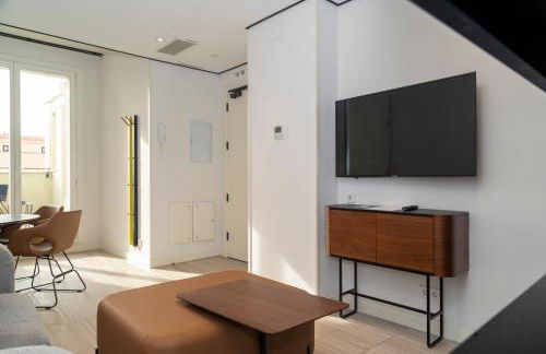 SmartRental Collection Gran Via Centric - Photo 160