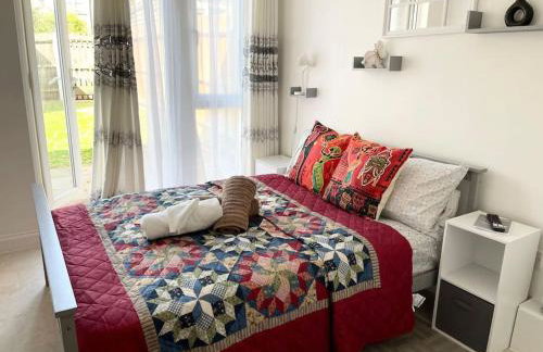 Crescent 2 Bedroom Apartment - Foto 13