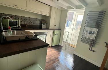 Pretty View Cottage, SEATON - Foto 12